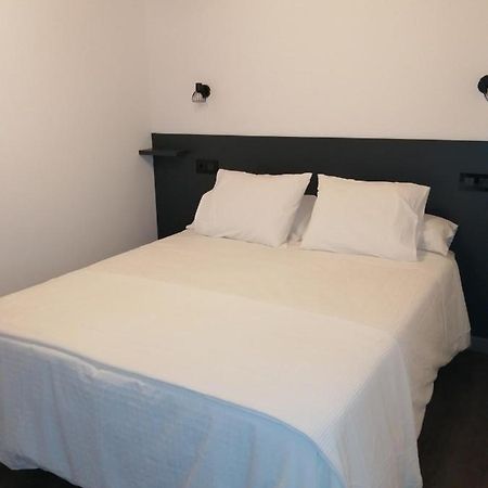 Apartamento A Fabrica ซานติอาโก เด กอมโปสเตลา ภายนอก รูปภาพ