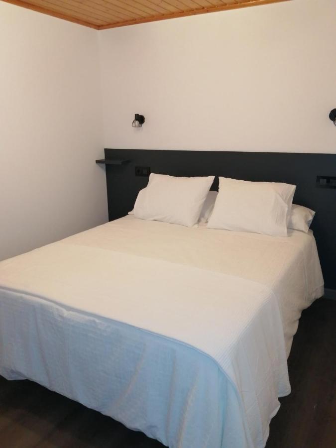 Apartamento A Fabrica ซานติอาโก เด กอมโปสเตลา ภายนอก รูปภาพ